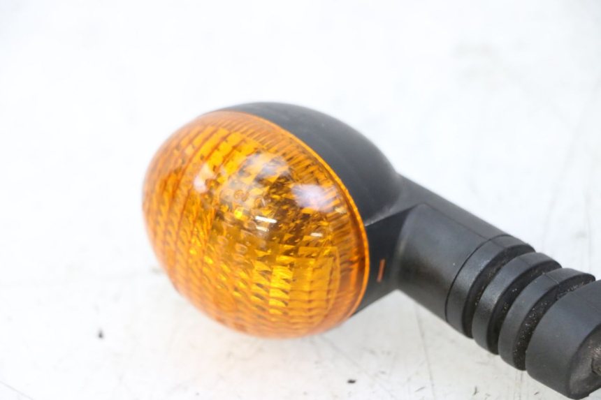 photo de CLIGNOTANT ARRIERE PEUGEOT LUDIX 50 (2008 - 2017) - Points de fixation