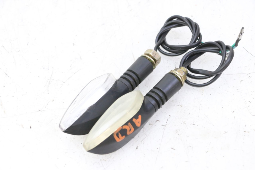 photo de CLIGNOTANT ARRIERE MAG POWER R-STREET 50 (2016 - 2025) - Gros plan technique