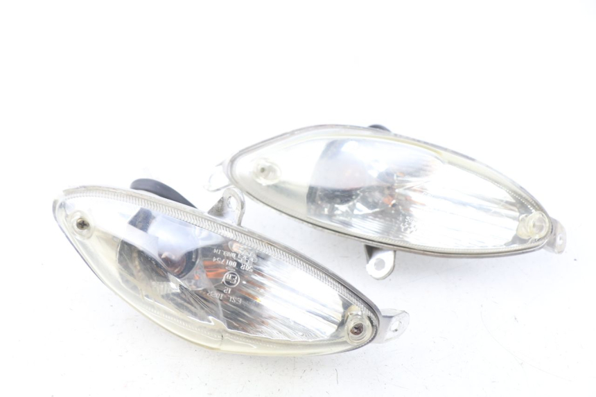 photo de CLIGNOTANT ARRIERE DAELIM S4 50 (2010 - 2015) - Vue d’ensemble