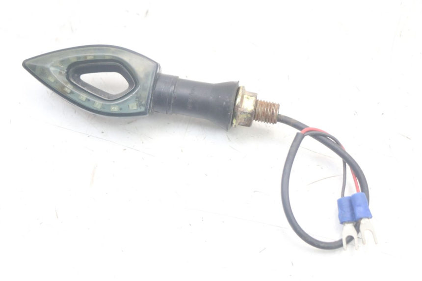 photo de CLIGNOTANT ARRIERE DERBI SENDA SM X-TREME 50 (2006 - 2010) - Vue d’ensemble