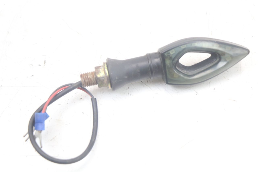 photo de CLIGNOTANT ARRIERE DERBI SENDA SM X-TREME 50 (2006 - 2010) - État de surface