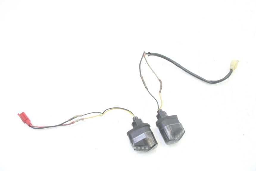 photo de CLIGNOTANT ARRIERE APRILIA SR 2T 50 (2018 - 2022) - Vue principale