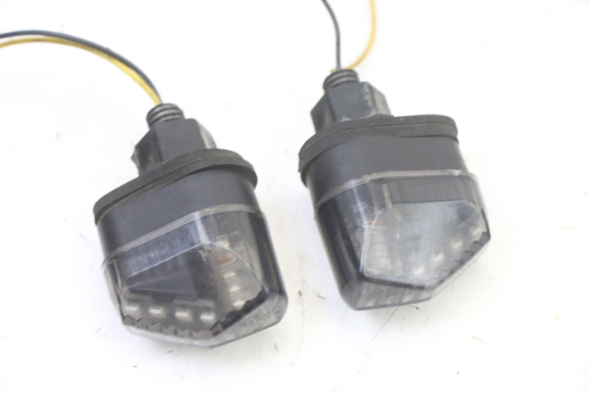 photo de CLIGNOTANT ARRIERE APRILIA SR 2T 50 (2018 - 2022) - Détail de la pièce