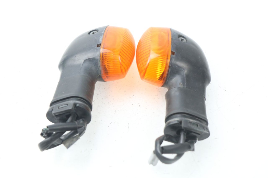 photo de CLIGNOTANT ARRIERE YAMAHA TDM ABS 900 (2002 - 2014) - Vue d’ensemble