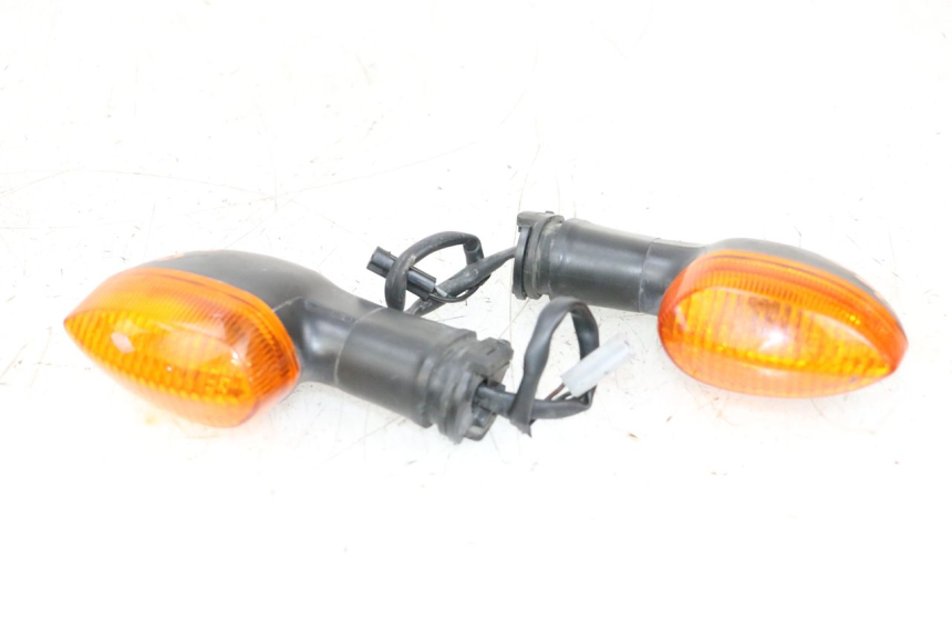 photo de CLIGNOTANT ARRIERE YAMAHA TDM ABS 900 (2002 - 2014) - Vue principale