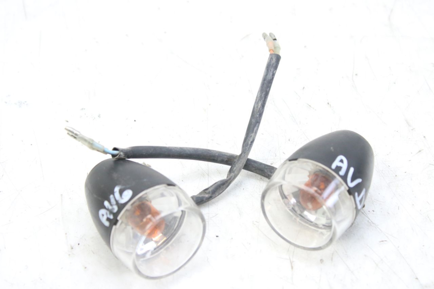 photo de CLIGNOTANT AVANT KYMCO AGILITY 4T 50 (2005 - 2018) - Vue principale