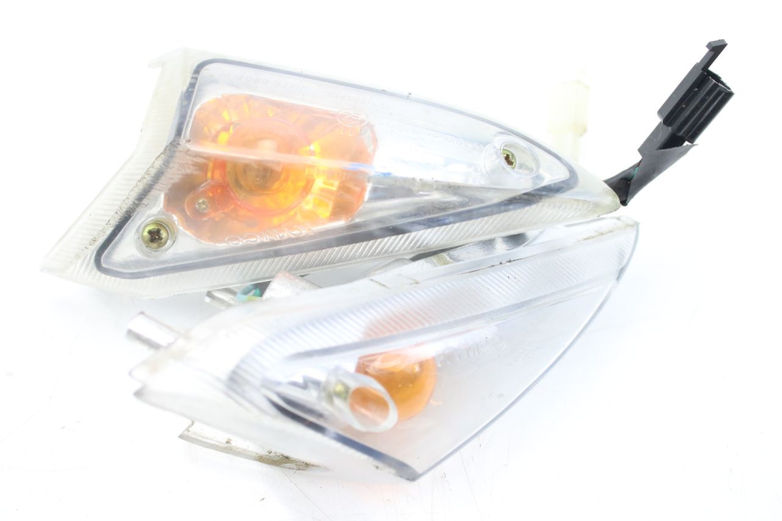 photo de CLIGNOTANT AVANT KYMCO AGILITY DELIVERY 4T 50 (2018 - 2023) - Détail de la pièce