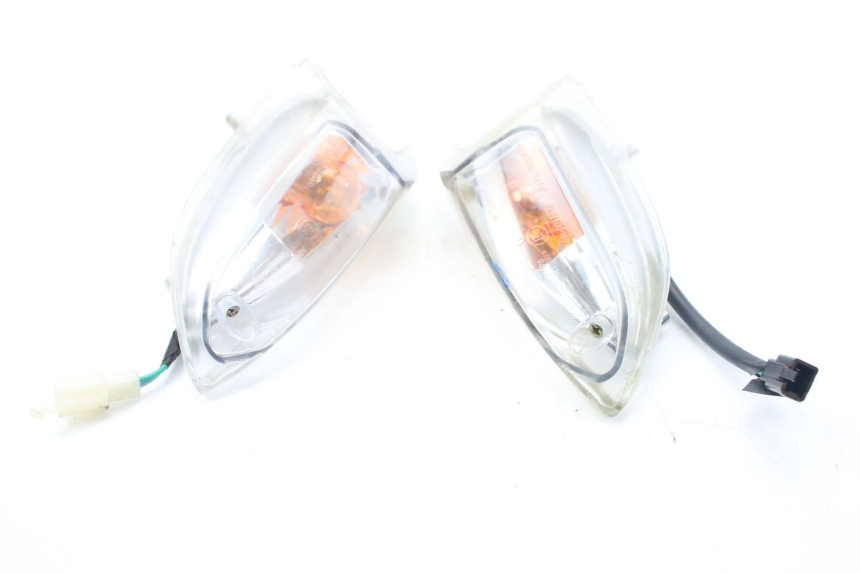 photo de CLIGNOTANT AVANT KYMCO AGILITY DELIVERY 4T 50 (2018 - 2023) - Pièce contrôlée