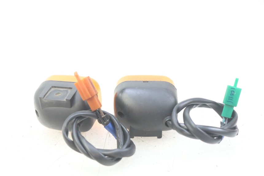 photo de CLIGNOTANT AVANT YAMAHA BW'S BWS 125 (2010 - 2013) - Zoom état d’usage