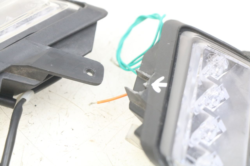 photo de CLIGNOTANT AVANT ORCAL CAVARO 4T 50 (2019 - 2023) - Vue d’ensemble