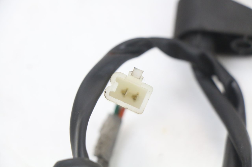 photo de CLIGNOTANT AVANT DROIT DAELIM A-FOUR 2T 50 (2005 - 2012) - Gros plan technique