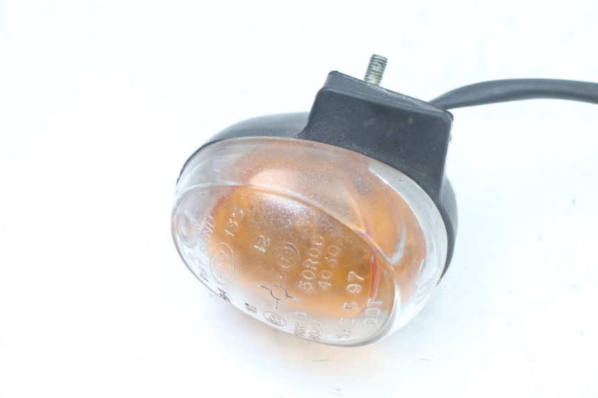 photo de CLIGNOTANT AVANT DROIT MBK BOOSTER SPIRIT NAKED 50 (2004 - 2017) - Autre angle de vue