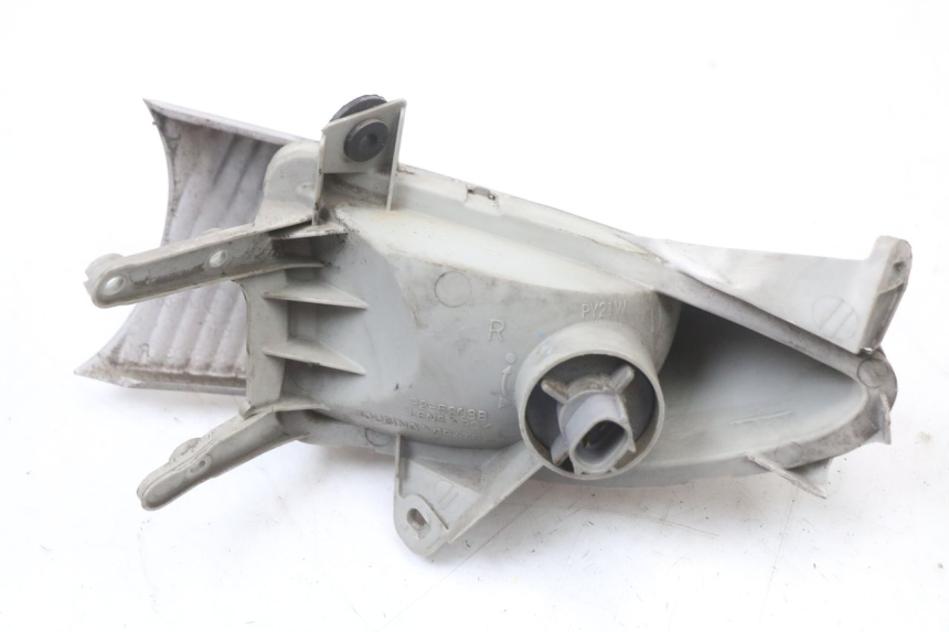 photo de CLIGNOTANT AVANT DROIT SUZUKI BURGMAN 125 (2007 - 2014) - Vue d’ensemble