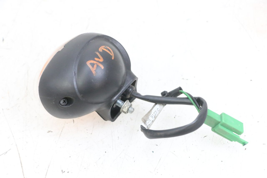 photo de CLIGNOTANT AVANT DROIT YAMAHA BW'S EASY 50 (2013 - 2016) - Autre angle de vue