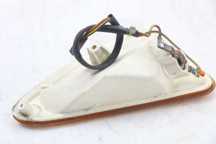 photo de CLIGNOTANT AVANT DROIT BMW C1 125 (2000 - 2003) - Vue d’ensemble