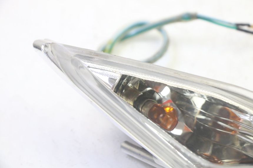 photo de CLIGNOTANT AVANT DROIT SYM CROX 4T 50 (2016 - 2023) - Détail de la pièce