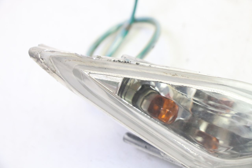 photo de CLIGNOTANT AVANT DROIT SYM CROX 4T 50 (2016 - 2023) - Détail de la pièce