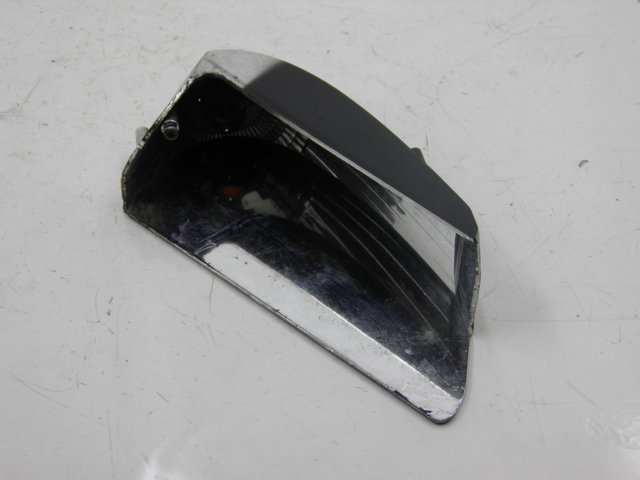 photo de CLIGNOTANT AVANT DROIT DERBI GP MAX 250 (2006 - 2008) - Détail de la pièce