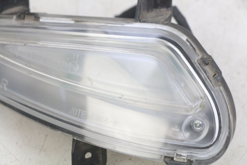 photo de CLIGNOTANT AVANT DROIT PEUGEOT DJANGO 4T 50 (2014 - 2019) - Zoom état d’usage