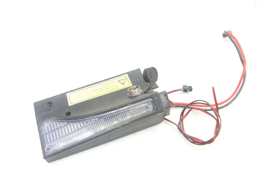 photo de CLIGNOTANT AVANT DROIT URBANGLIDE E-CROSS PRO 1 - Vue d’ensemble