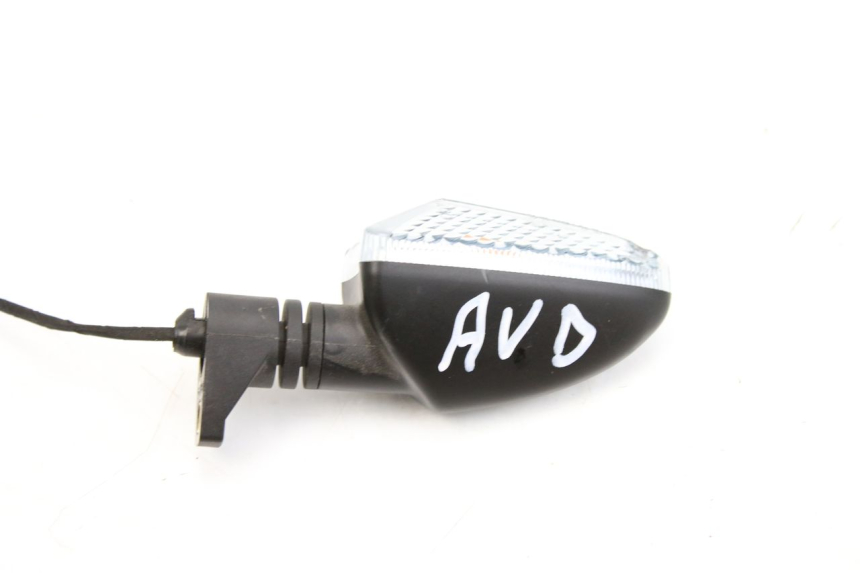 photo de CLIGNOTANT AVANT DROIT BMW F GS K81 850 (2018 - 2023) - Autre angle de vue