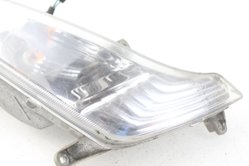 photo de CLIGNOTANT AVANT DROIT SYM FIDDLE 2 50 (2008 - 2013) - Vue d’ensemble