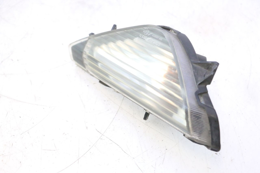 photo de CLIGNOTANT AVANT DROIT HONDA FJS SILVER WING SILVERWING 400 (2005 - 2008) - Marquages et références