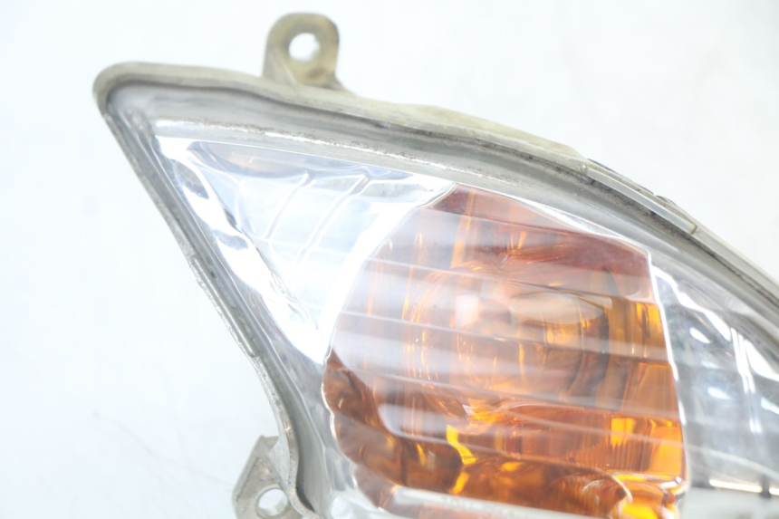 photo de CLIGNOTANT AVANT DROIT MBK FLAME X 125 (2004 - 2007) - Zoom état d’usage