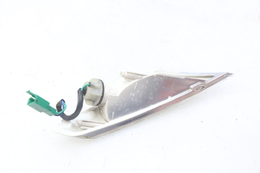 photo de CLIGNOTANT AVANT DROIT PEUGEOT GEOPOLIS 400 (2007 - 2013) - Détail de la pièce