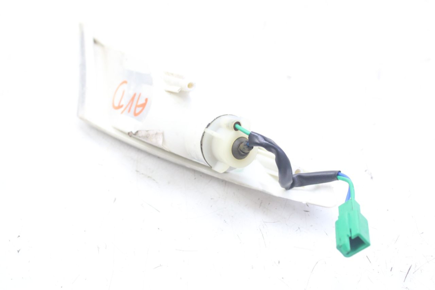 photo de CLIGNOTANT AVANT DROIT PEUGEOT GEOPOLIS RS 125 (2007 - 2009) - Détail de la pièce