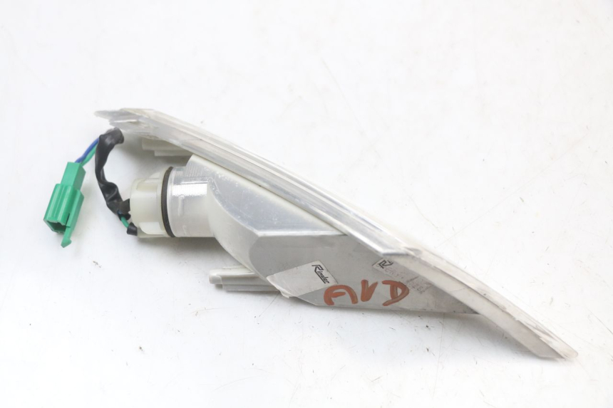 photo de CLIGNOTANT AVANT DROIT PEUGEOT GEOPOLIS RS 125 (2007 - 2009) - Zoom état d’usage