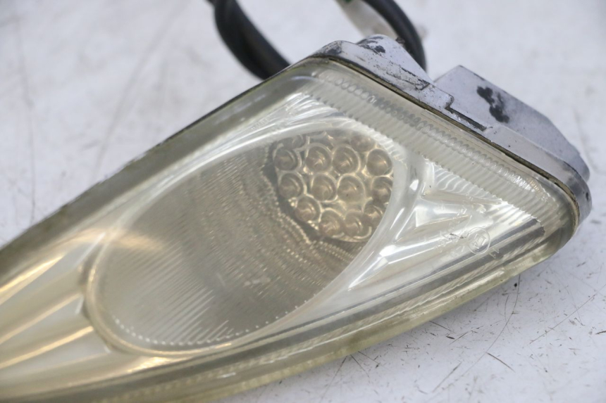 photo de CLIGNOTANT AVANT DROIT GOES WIKI 125 (2010 - 2015) - Détail de la pièce