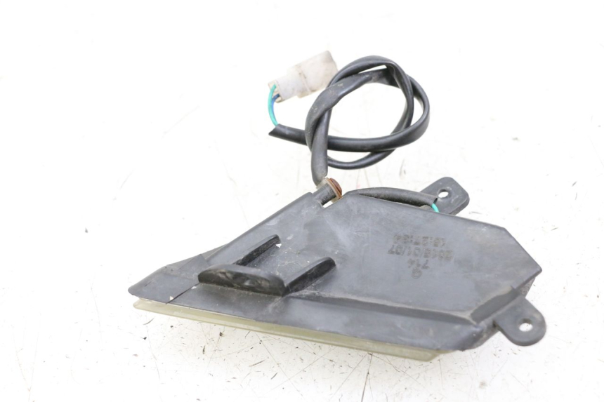 photo de CLIGNOTANT AVANT DROIT NECO GPX LC 2T 50 (2014 - 2018) - Zoom état d’usage