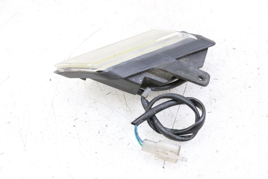 photo de CLIGNOTANT AVANT DROIT NECO GPX LC 2T 50 (2014 - 2018) - Autre angle de vue