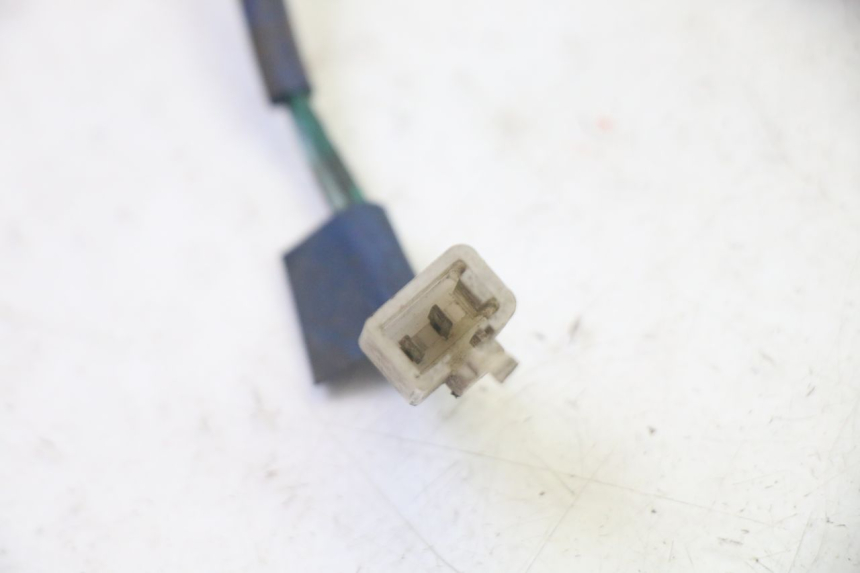 photo de CLIGNOTANT AVANT DROIT KYMCO GRAND DINK 125 (2002 - 2007) - Points de fixation