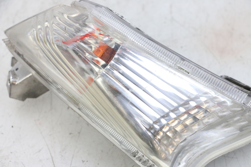 photo de CLIGNOTANT AVANT DROIT JM MOTORS GTS 125 (2015 - 2019) - Détail de la pièce