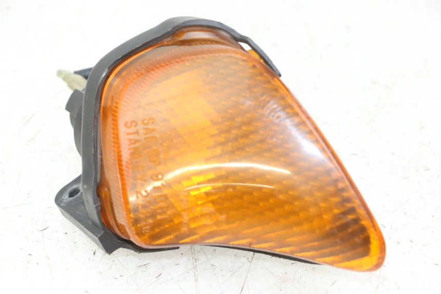 photo de CLIGNOTANT AVANT DROIT HONDA CBR F 1000 (1993 - 1996) - Vue principale