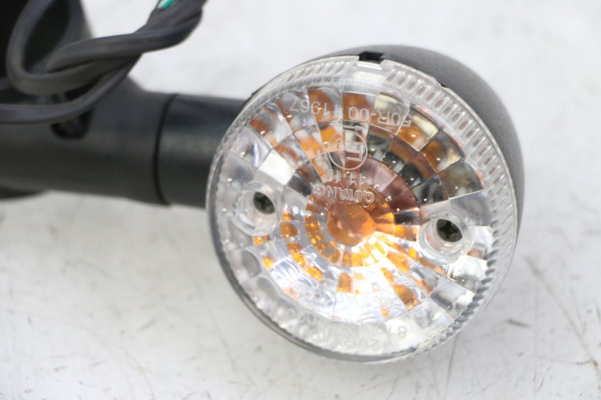 photo de CLIGNOTANT AVANT DROIT KEEWAY K-LIGHT KLIGHT 125 (2018 - 2025) - Zoom état d’usage