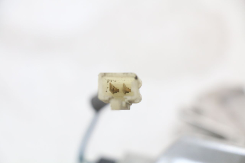 photo de CLIGNOTANT AVANT DROIT KYMCO X-TOWN XTOWN 125 (2016 - 2021) - Points de fixation