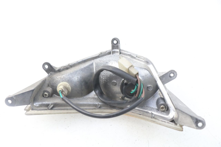 photo de CLIGNOTANT AVANT DROIT KYMCO LIKE 4T 50 (2009 - 2018) - Gros plan technique