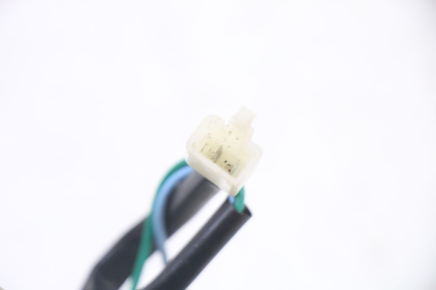 photo de CLIGNOTANT AVANT DROIT LONGJIA SHARPY 125 (2020 - 2024) - État de surface