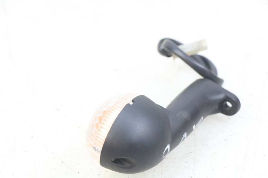 photo de CLIGNOTANT AVANT DROIT PEUGEOT LUDIX 50 (2005 - 2007) - Zoom état d’usage