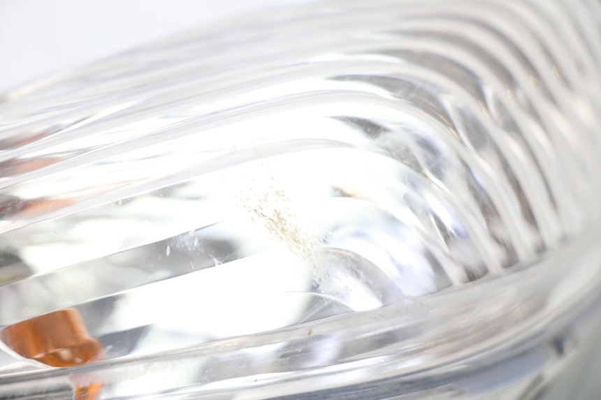 photo de CLIGNOTANT AVANT DROIT MBK OVETTO ONE 2T 50 (2013 - 2017) - Détail de la pièce