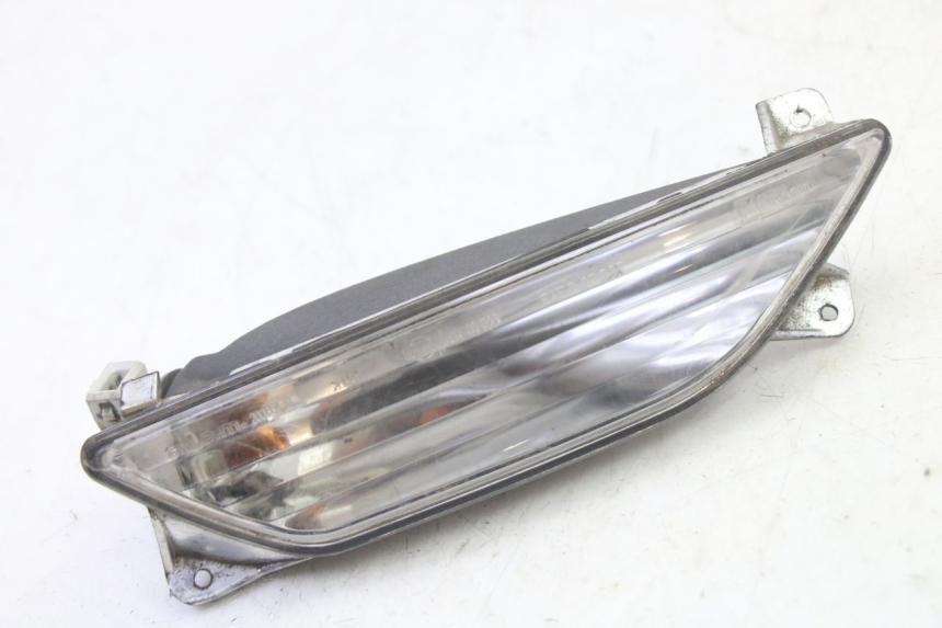 photo de CLIGNOTANT AVANT DROIT PIAGGIO MP3 125 (2006 - 2014) - Vue principale