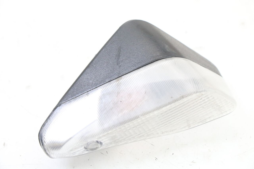 photo de CLIGNOTANT AVANT DROIT PIAGGIO NRG POWER PUREJET 50 (2018 - 2021) - Zoom état d’usage