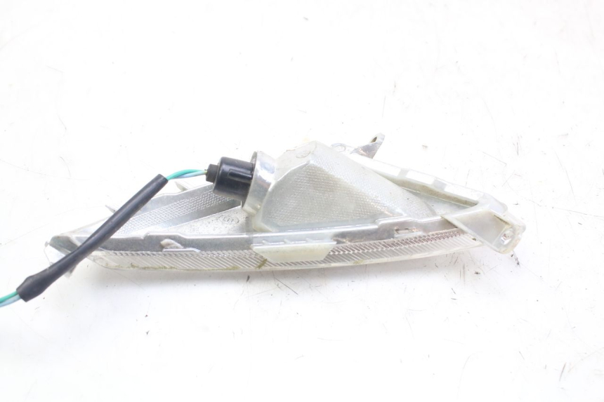 photo de CLIGNOTANT AVANT DROIT SYM ORBIT 2 4T 50 (2018 - 2022) - Zoom état d’usage