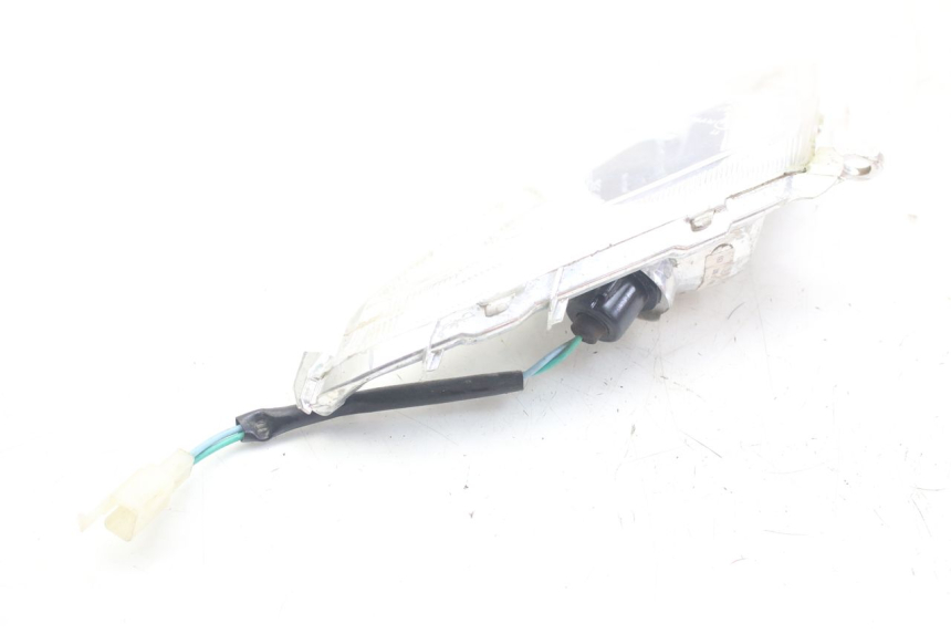 photo de CLIGNOTANT AVANT DROIT SYM ORBIT 2 4T 50 (2018 - 2022) - Autre angle de vue