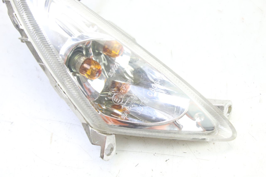 photo de CLIGNOTANT AVANT DROIT SYM ORBIT 2 4T 50 (2008 - 2017) - Zoom état d’usage