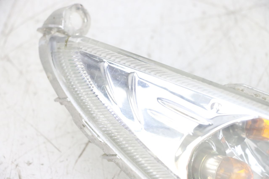 photo de CLIGNOTANT AVANT DROIT SYM ORBIT 2 4T 50 (2008 - 2017) - Marquages et références