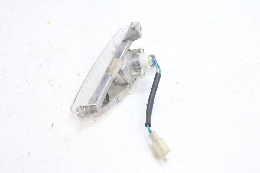 photo de CLIGNOTANT AVANT DROIT SYM ORBIT III 3 4T 50 (2021 - 2025) - Points de fixation